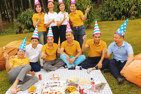 <a href="/tin-tuc-su-kien" title="TIN TỨC - SỰ KIỆN" rel="dofollow">TIN TỨC - SỰ KIỆN</a>